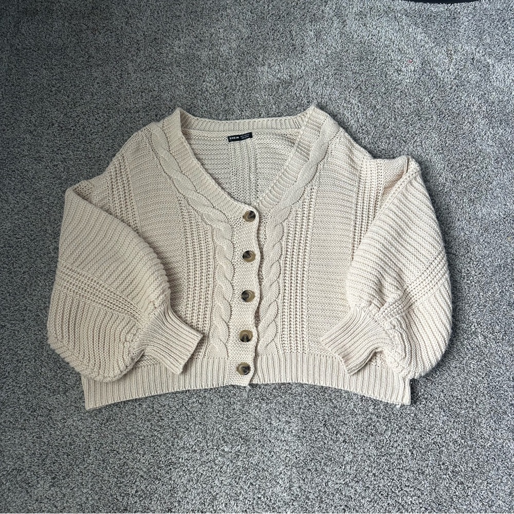 Cream oversized sweater cardigan